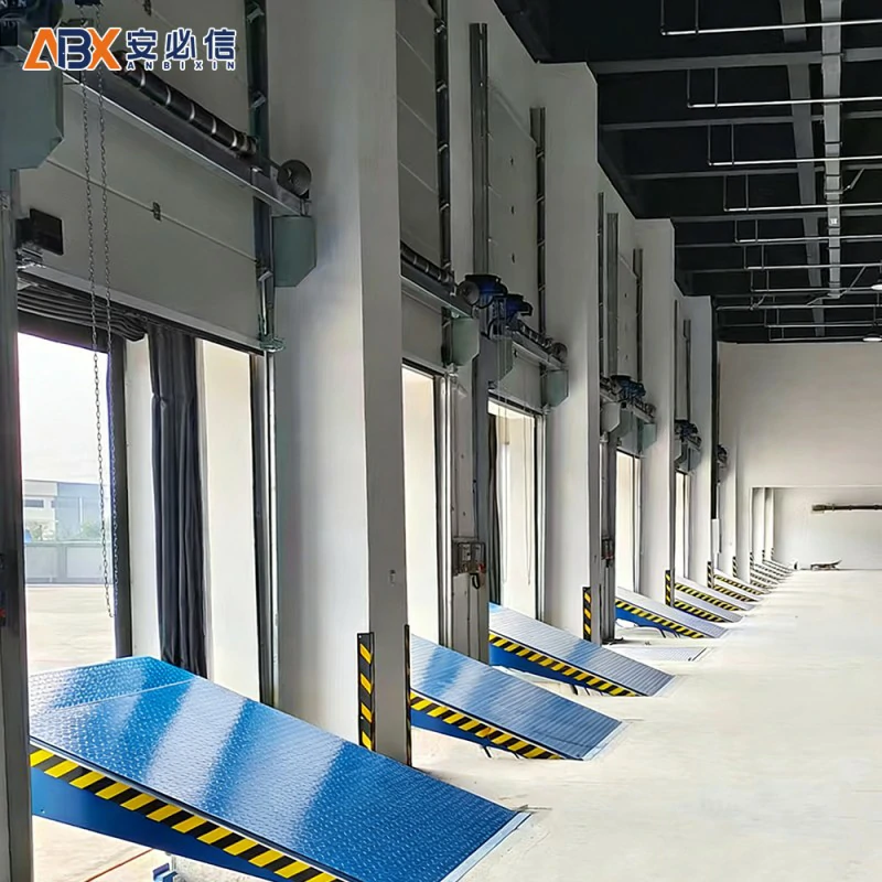 白城市翻板滑升门